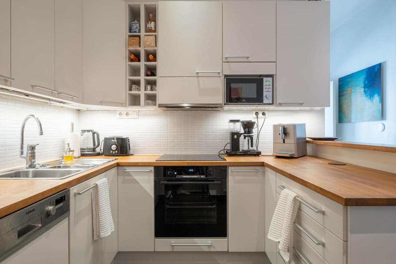 Luxury Design Gem In City Center With Sauna And Workspace ヘルシンキ エクステリア 写真