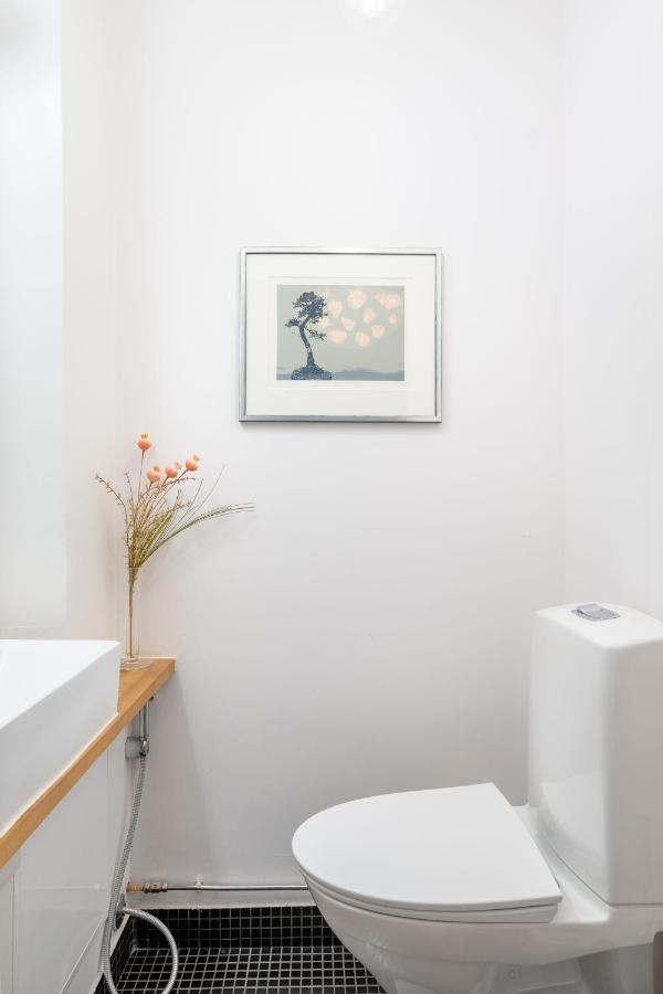 Luxury Design Gem In City Center With Sauna And Workspace ヘルシンキ エクステリア 写真
